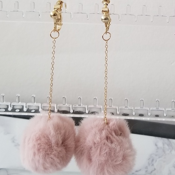 Earrings! 🌟🌟 - Picture 3 of 6